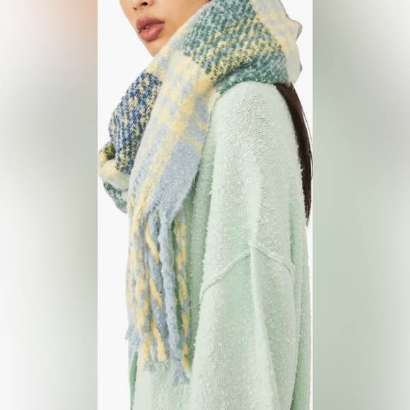 FREE PEOPLE Homecoming Plaid Blanket Scarf, School Blue - Picture 2 of 4